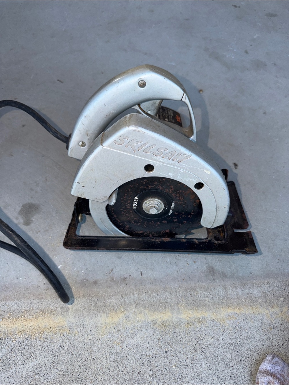 SKIL skilsaw corded 5.5" compact saw model 533